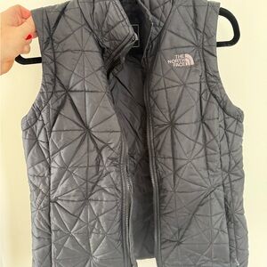 The North Face women’s lightweight vest - black